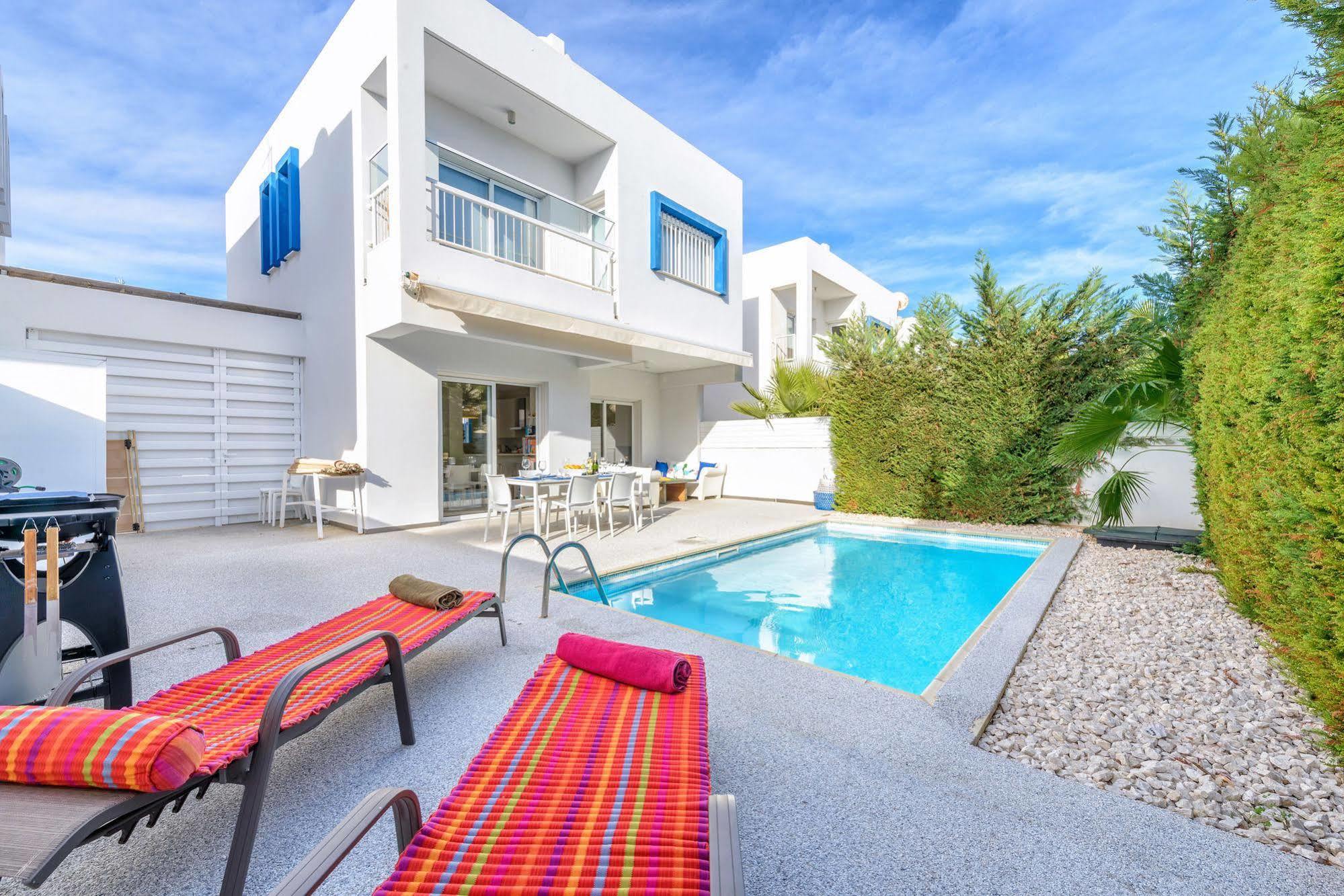 Villa Atlantis Hotel